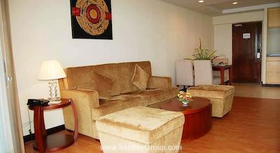 د واری جومتین بیچ