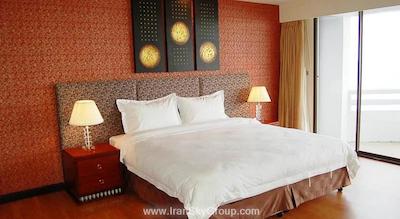 د واری جومتین بیچ