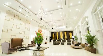 د واری جومتین بیچ