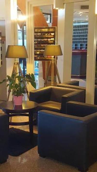 کمفرت هتل تولوس سود