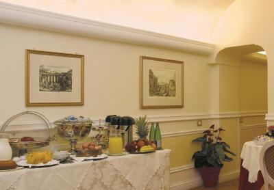 انتیکو پالازو رسپیگلیسی