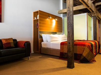 د هنری جنز ارت