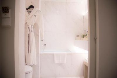 سیکس سنسز داکستون