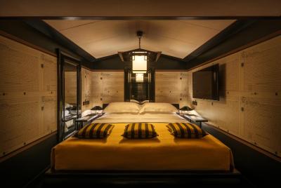 سیکس سنسز داکستون