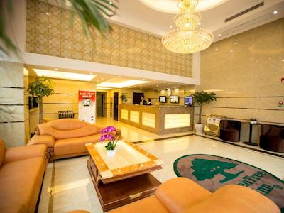 گرینتری این نانتونگ هویدا اسکوار یوجیانگ راد اکسپرز هتل