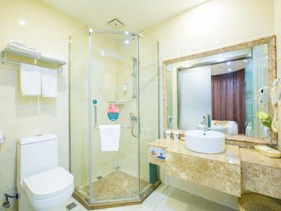 گرینتری این نانتونگ هویدا اسکوار یوجیانگ راد اکسپرز هتل