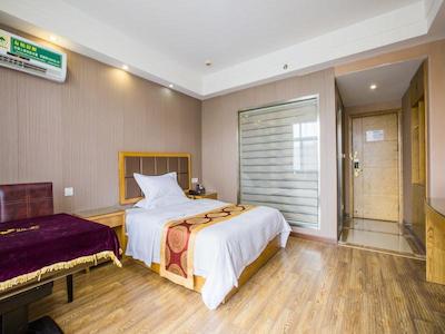 گرینتری این نانتونگ هویدا اسکوار یوجیانگ راد اکسپرز هتل