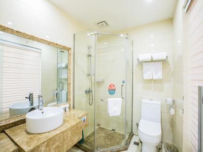 گرینتری این نانتونگ هویدا اسکوار یوجیانگ راد اکسپرز هتل