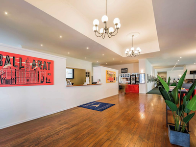 مرکور بالارات هتل اند کنونشن سنتر