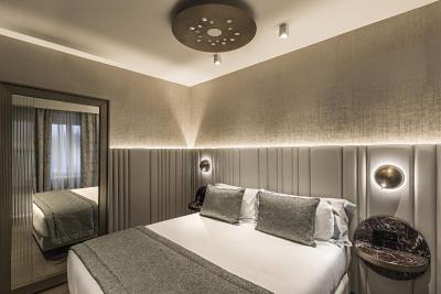 د پاندئون ایکنیک رم هتل اوتگراف کالکشن