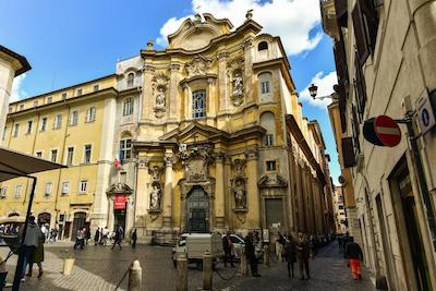 د پاندئون ایکنیک رم هتل اوتگراف کالکشن