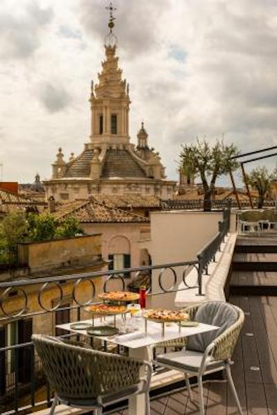 د پاندئون ایکنیک رم هتل اوتگراف کالکشن