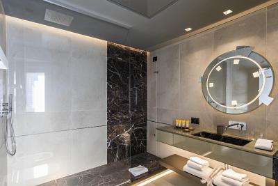 د پاندئون ایکنیک رم هتل اوتگراف کالکشن