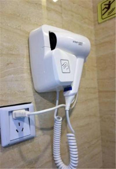 وینا 3 بست هتل شانگهای اکسپو سانلین