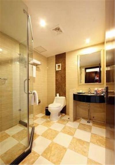 وینا 3 بست هتل شانگهای اکسپو سانلین