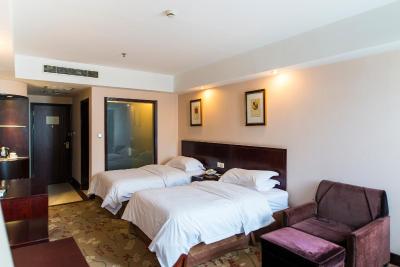 وینا 3 بست هتل شانگهای اکسپو سانلین