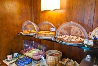 بست وسترن استرید