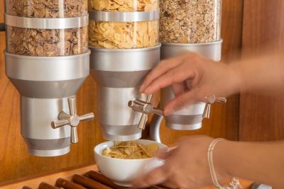 بست وسترن استرید