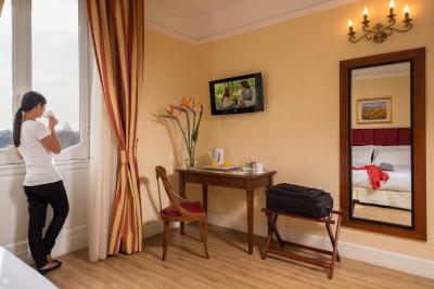 بست وسترن استرید