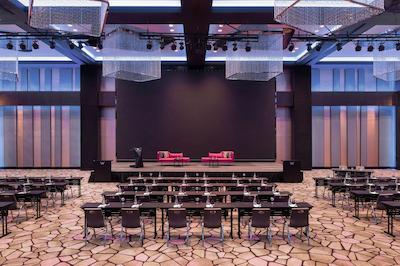 و کوالا لومپور