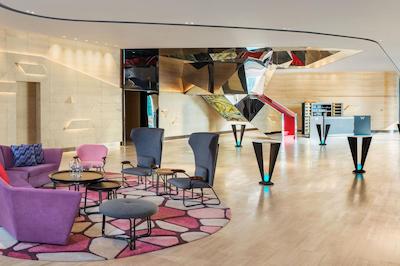 و کوالا لومپور