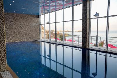 لانکاستر ادن ب