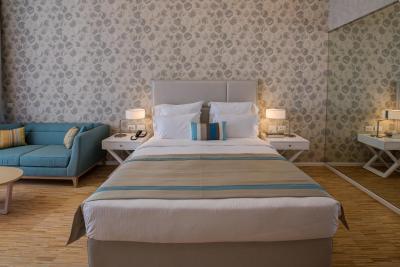 لانکاستر ادن ب