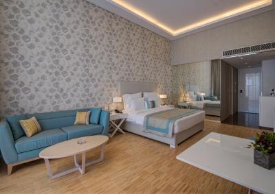 لانکاستر ادن ب