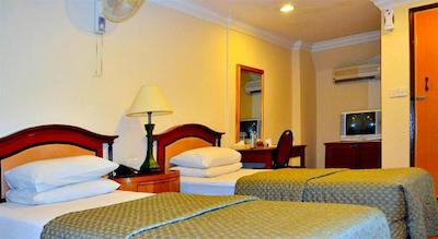 لتوز فامیلی هتل مدان توانکو