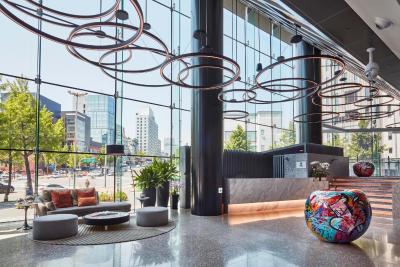 فور پوینتز بای شراتون اسئوول گاننام