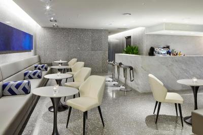 فور پوینتز بای شراتون اسئوول گاننام