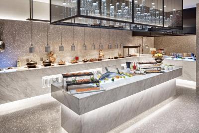 فور پوینتز بای شراتون اسئوول گاننام