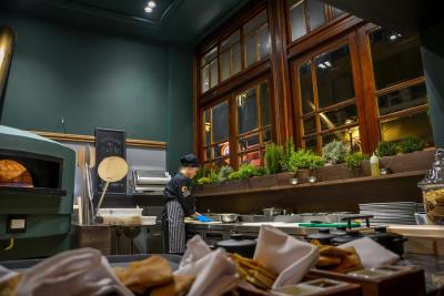 د بریستل هتل