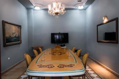 د بریستل هتل