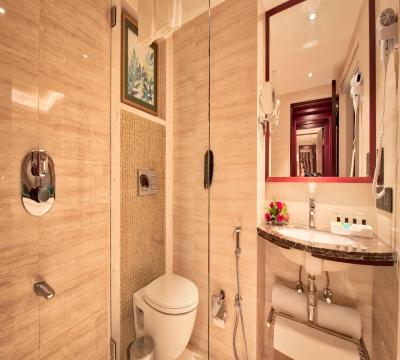 گلدن تولیپ اسنشیال جیپور