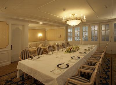 گراند پرینس هتل تاکاناوا