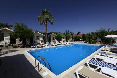 لدا بیچ هتل