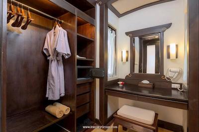 فرانت ویلیج اند د ویلیج ریزورت اند سپا