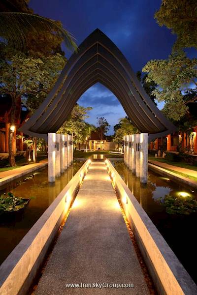 فرانت ویلیج اند د ویلیج ریزورت اند سپا