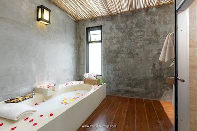 فرانت ویلیج اند د ویلیج ریزورت اند سپا