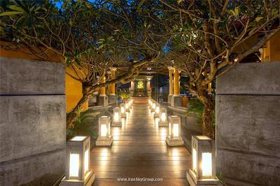 فرانت ویلیج اند د ویلیج ریزورت اند سپا