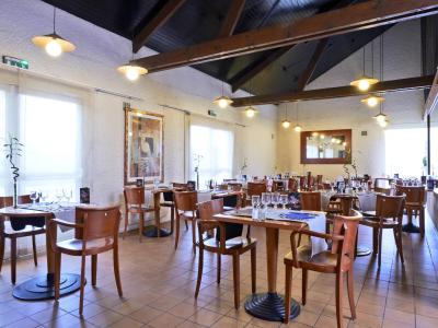 کیریاد ویلنوو لا گارن