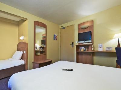 کیریاد ویلنوو لا گارن