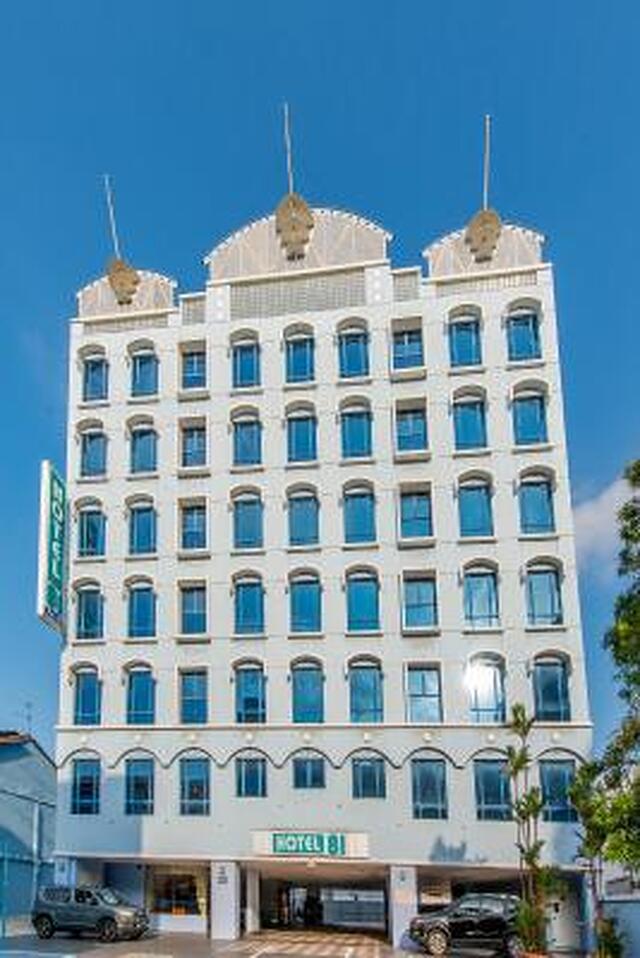 هتل 81 پالاس