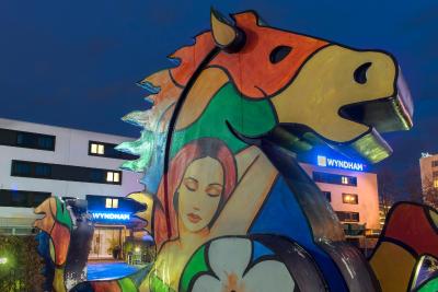 وایندهام استوتگارت آیرپرت مس