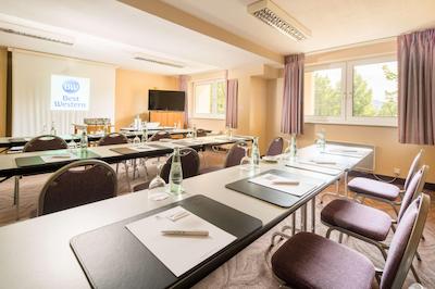 بست وسترن هتل جنا