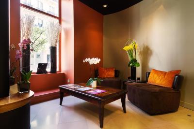 چاتیودون اُپرا