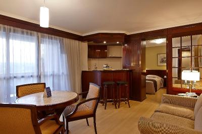 ترانسامریکا کلاسیک هیجینپلیز