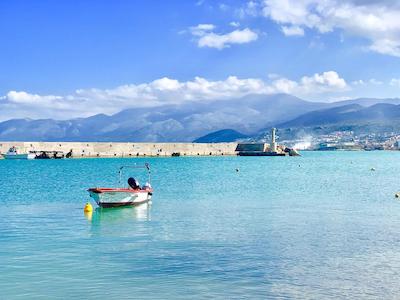 سیمپل هتل هرسُنیسز بلو