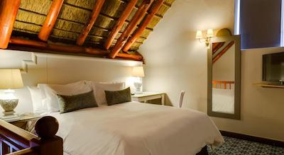 پرتیا هتل کاپ تون موبر